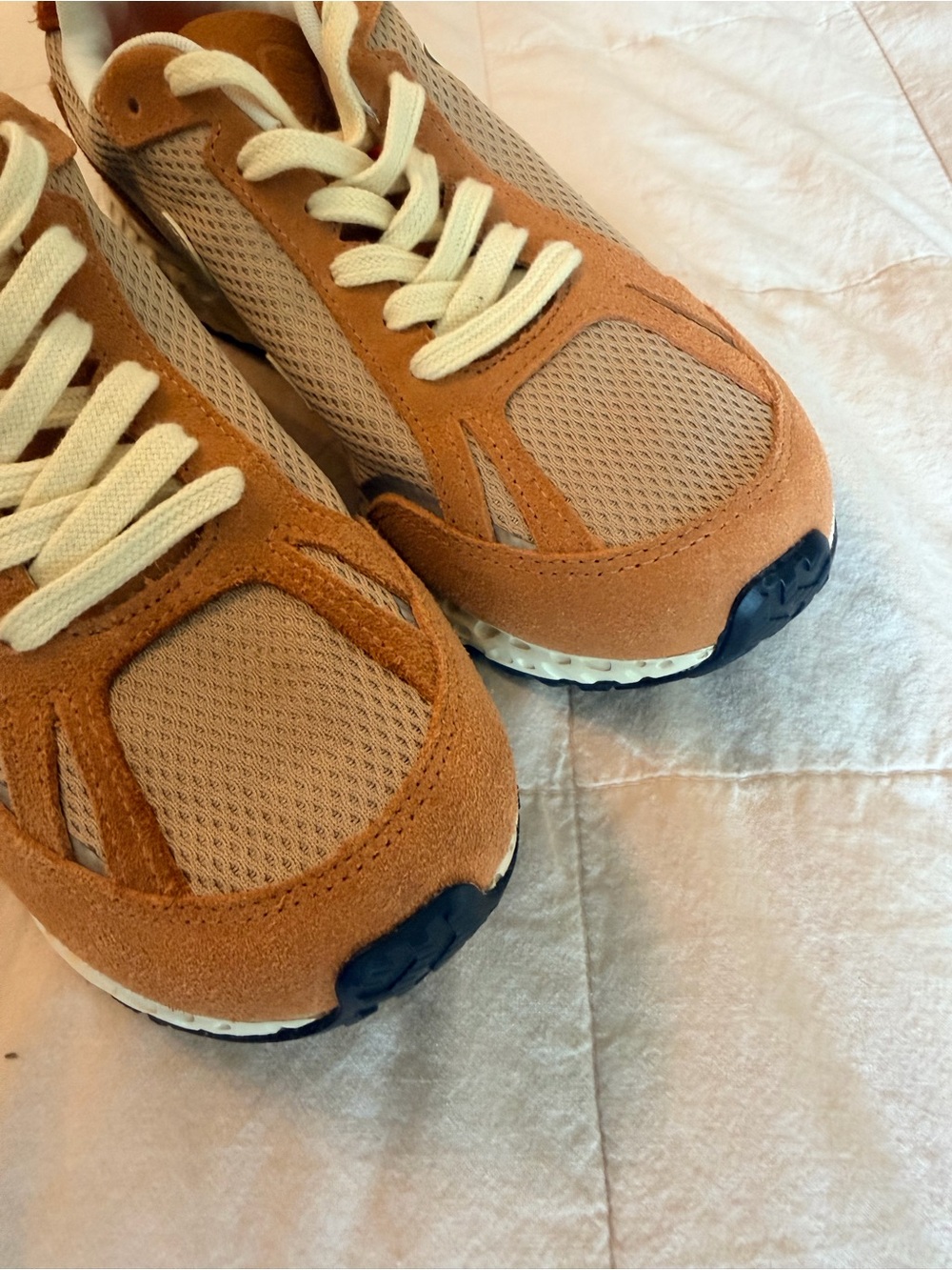 Veja women’s Candor Royale Sneakers - Sahara - size 39 (8) WORN ONCE - Picture 7 of 8